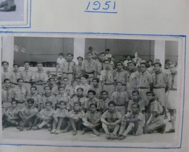 1929-1979-scouts-in-mombasa-1951-prince-aly-khan-group-photo--90361
