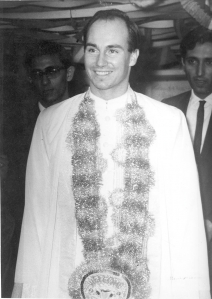 196-Imam-Flower-Necklace