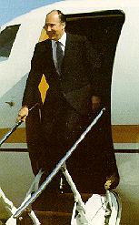 198304593v