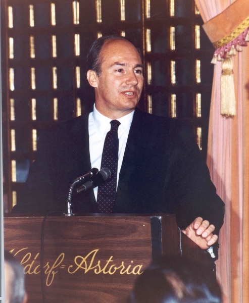198306usa008.jpg