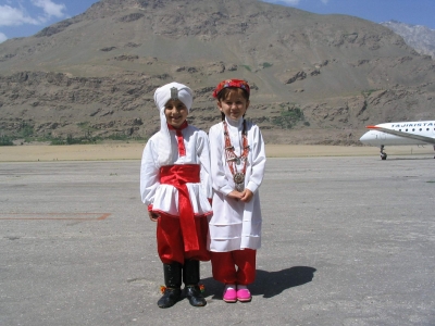 2004-07 tajik01