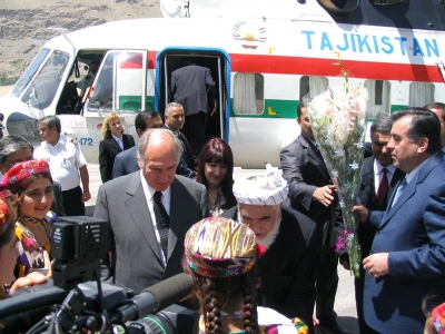 2004-07 tajik03