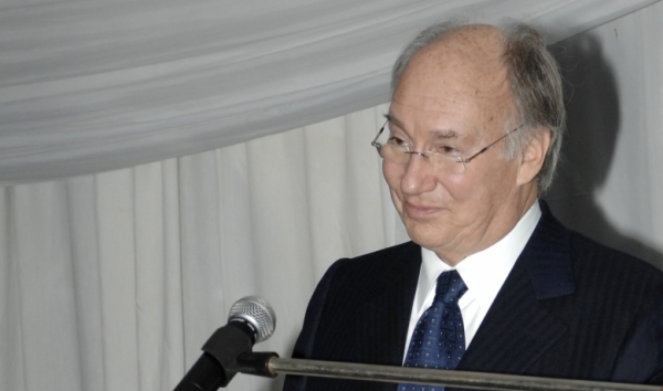 His Highness the Aga Khan speaking at the State Banquet given in his honour, Ponta Vermelha Presidential Palace, Maputo, Mozambi