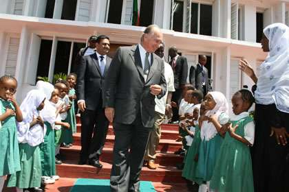200708mhikenya04