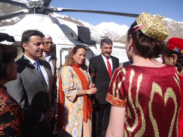 Princess Zahra Aga Khan arrives in Gorno-Badakshan  2017-04-26