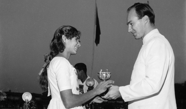 His Highness the Aga Khan presents prizes at a Sports' Tournament at the Aga Khan Gymkhana in Karachi, , 22 November 1964