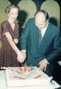 7910945v.jpg