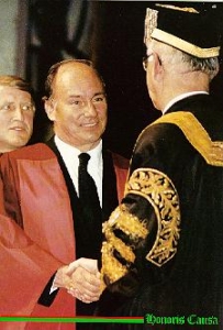 8705532d.jpg