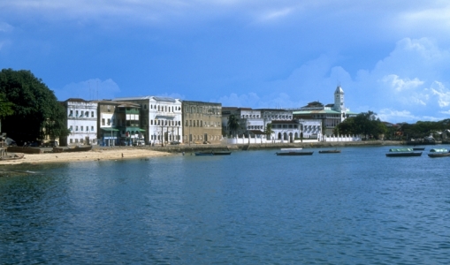 Stone Town Cultural Centre, the Zanzibar Serena Inn and the rehabilitation of Kelele Square.1997-03-16