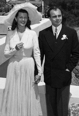 Prince Aly Salman Khan with his wife Rita Hayworth