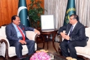 President Mamnoon Hussain  talking to Hafiz Sherali, President Aga Khan Council for Pakistan 2017-03-22