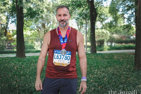 Prince Rahim Aga Khan runs Chicago marathon  2025-10-12