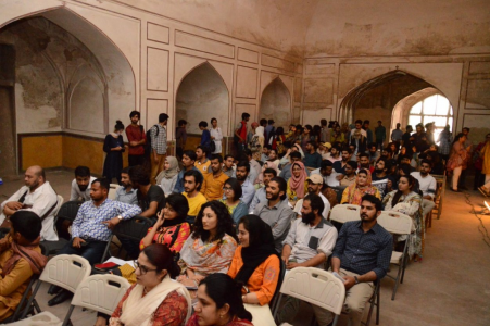 Students and faculty members from all universities of Lahore attend ‘Meet the Expert’ organised by WCLA & AKTC  2019-04-08