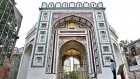 The gateway is 13 metres high with five arches. It also has chambers and a domed roof flanked by niches on both sides.(Sanchit K