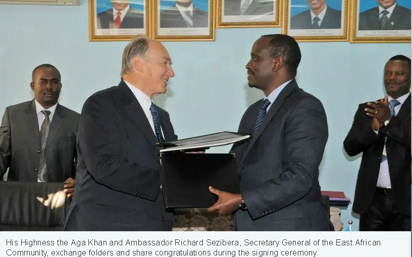 His Highness the Aga Khan applauds the signing of an agreement between the EAC, German development bank KfW Bankengruppe by the 