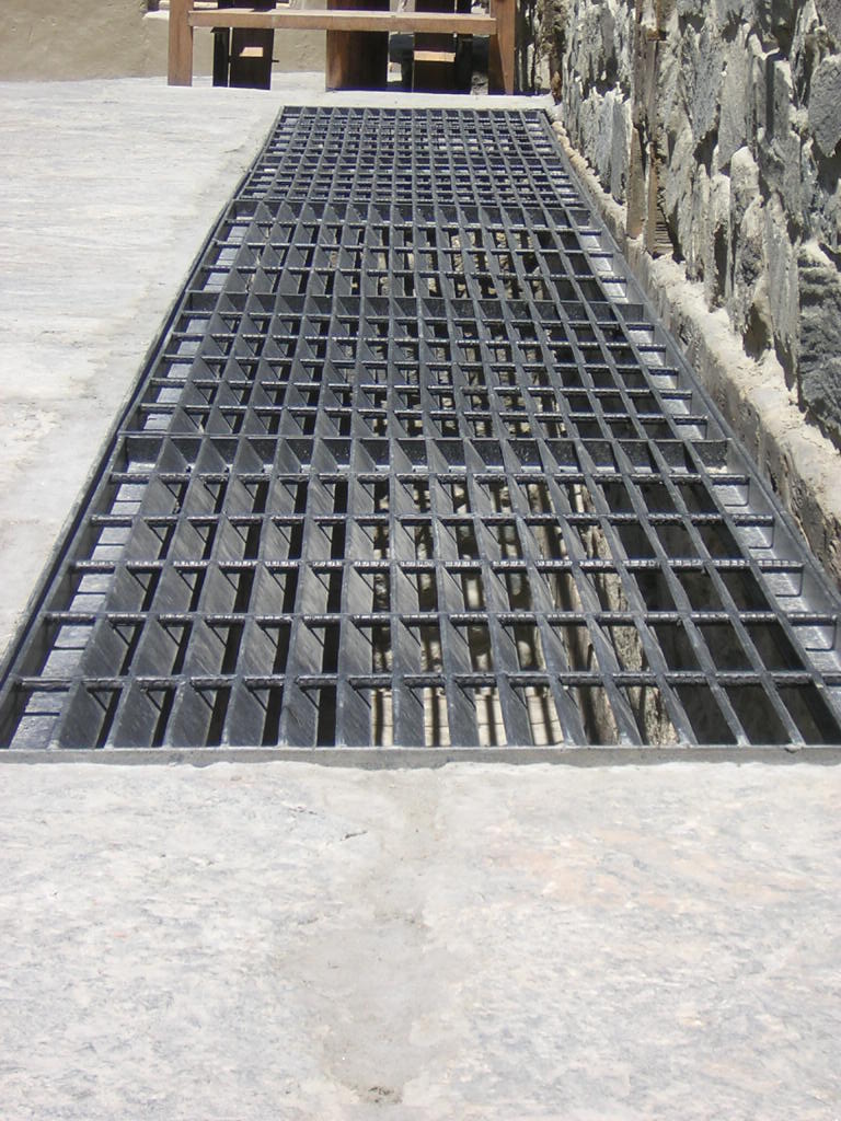 Shigar-Outside-dscn5226