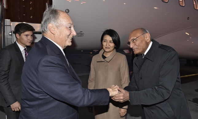 Hazar Imam in Kyrgyzstan with Prince Aly Muhammad 2016-10-17 Hazar Imam in Kyrgyzstan with Prince Aly Muhammad 2016-10-17