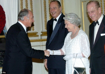 His Highness The Aga Khan meets Queen Elizabeth and other world leaders at the Queen's Diamond Jubilee