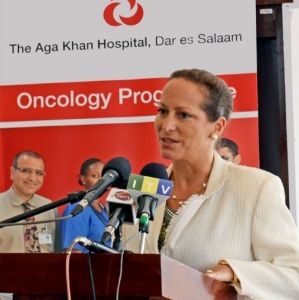 Princess Zahra Aga Khan at the Launch of the  Oncology Program at Aga Khan Hospital, DaresSalaam  2009-02-19