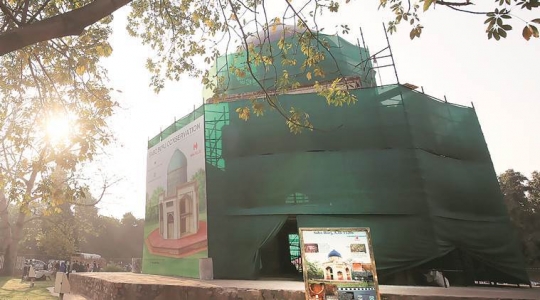 Subz Burj: Oldest double-domed monument - New Delhi   2018-01-12