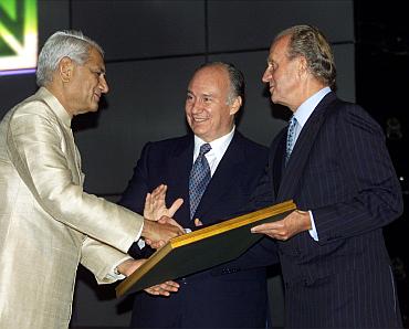 1998   Award For Architecture  Correa