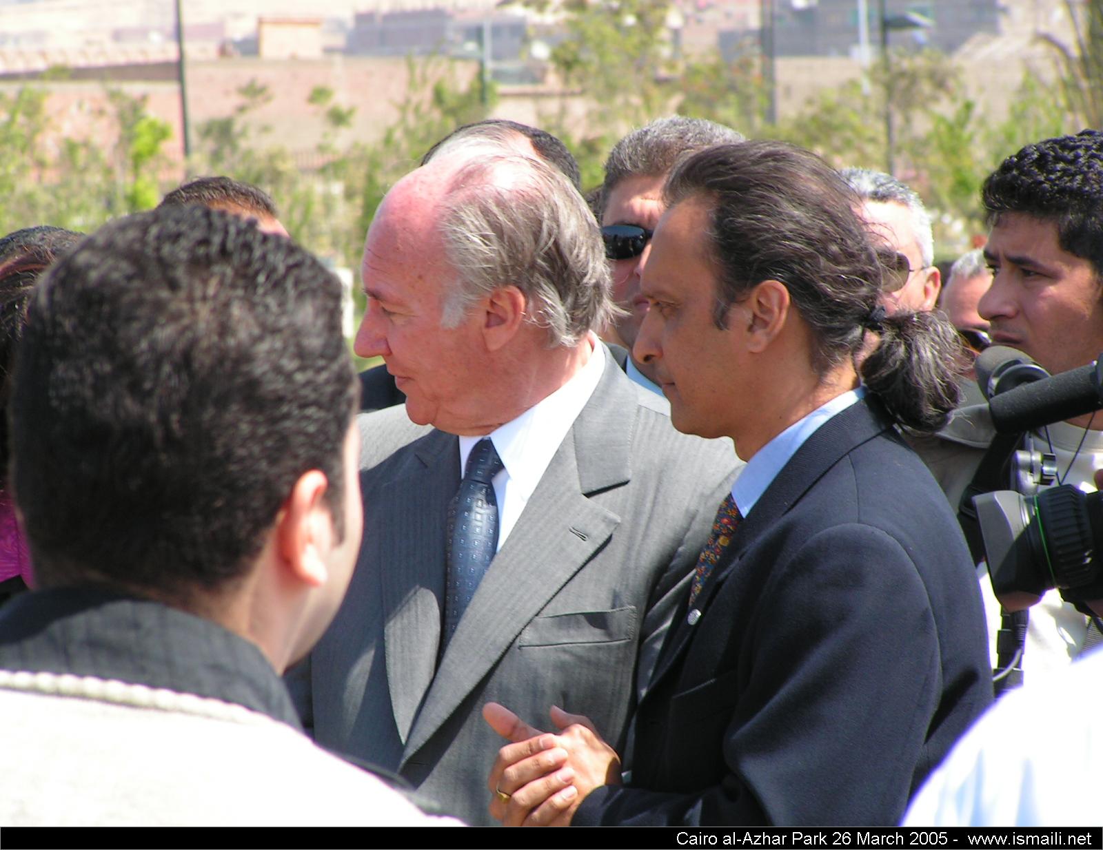 2005 03 Azhar Pict0063