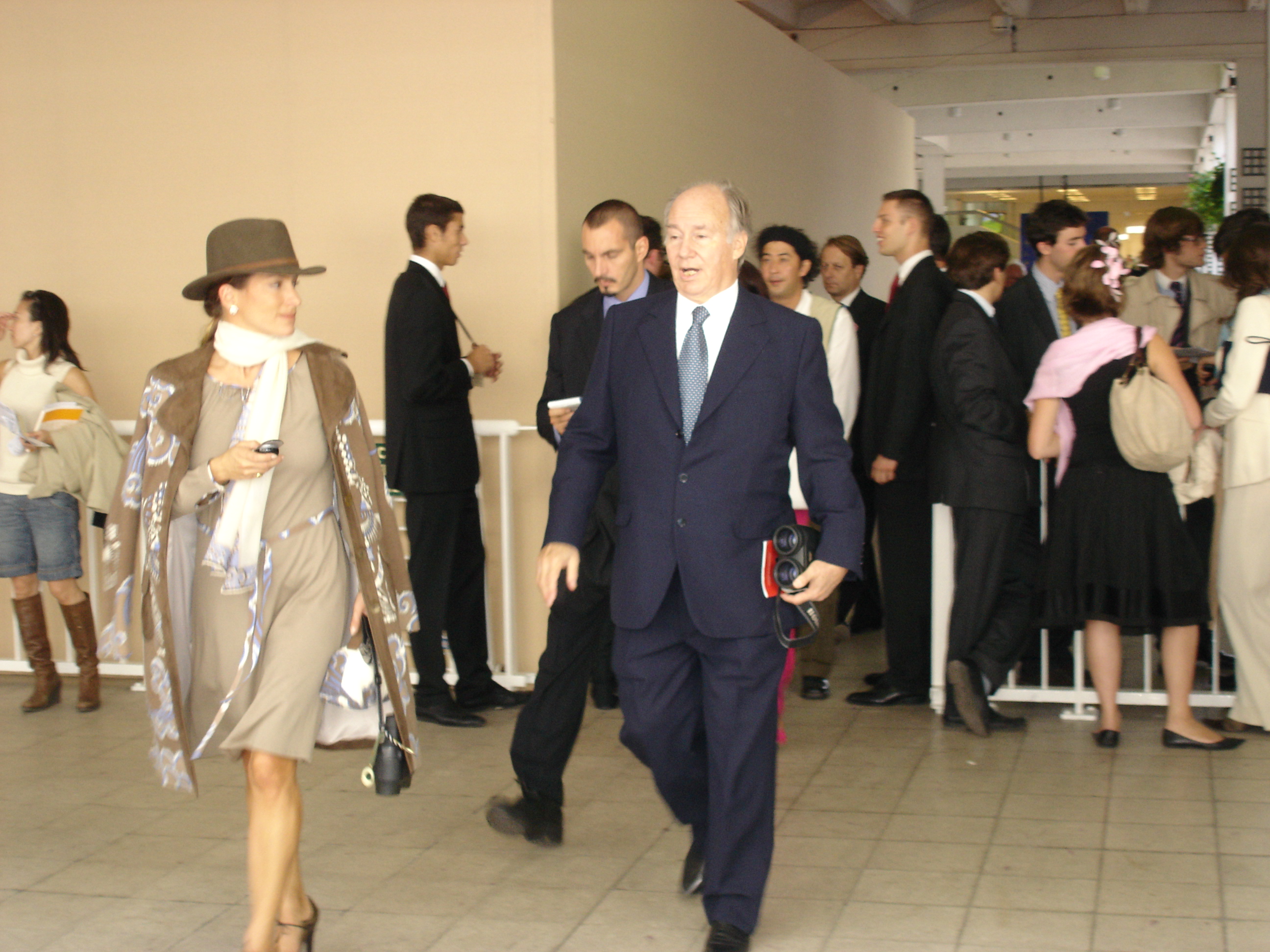 2006 10 01 Paris Race Club04