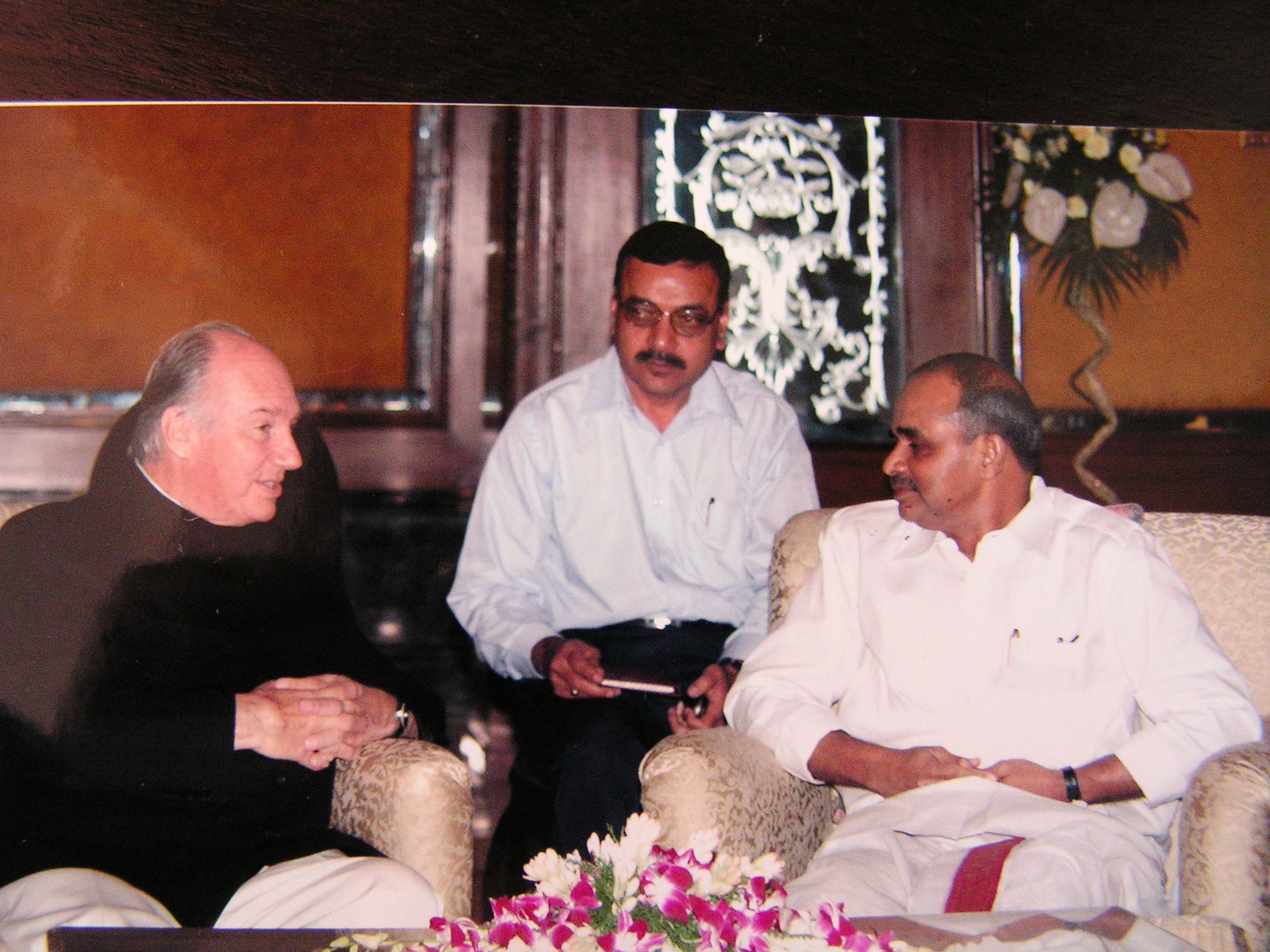 2006092xhyderabadreddy_015