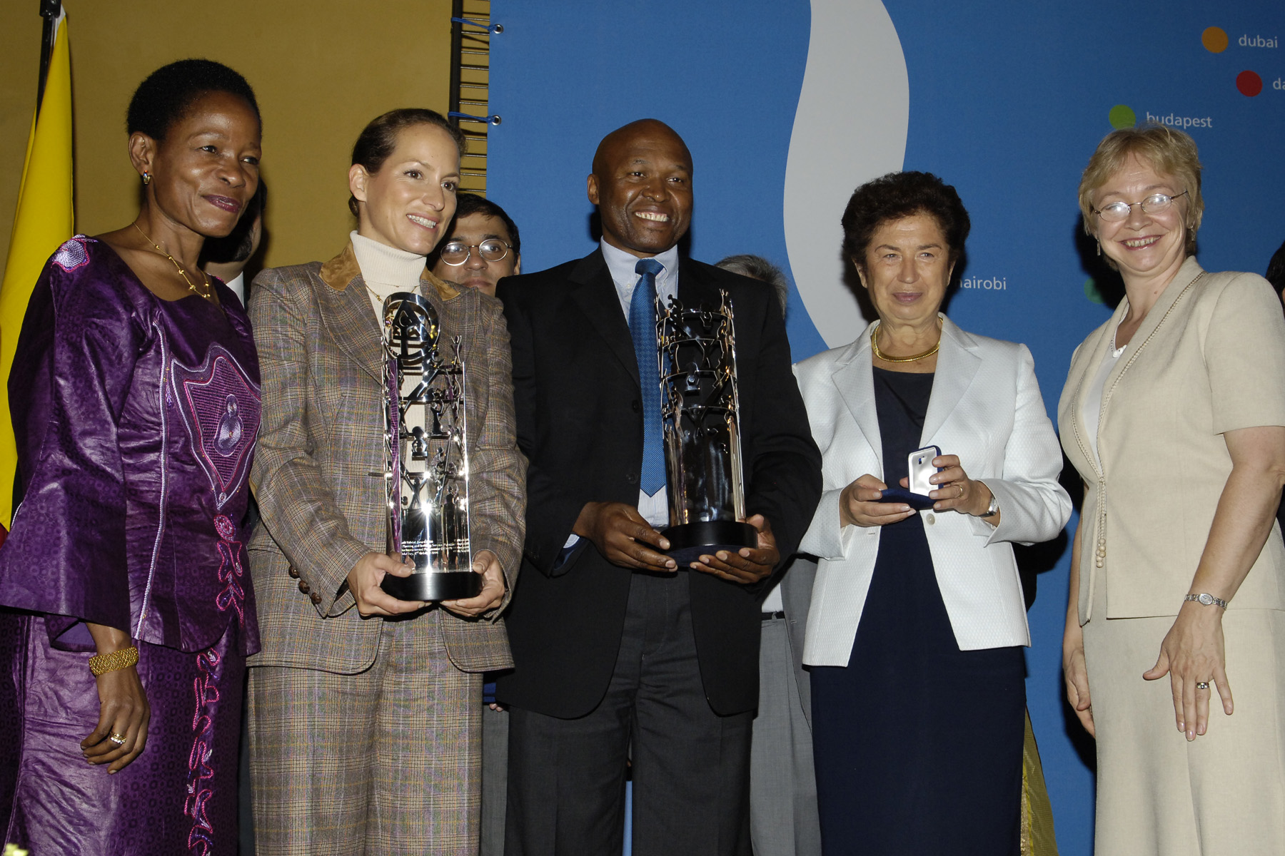 20061002zahraaward02