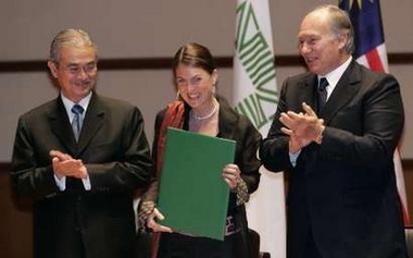 20070904reutersakaa06