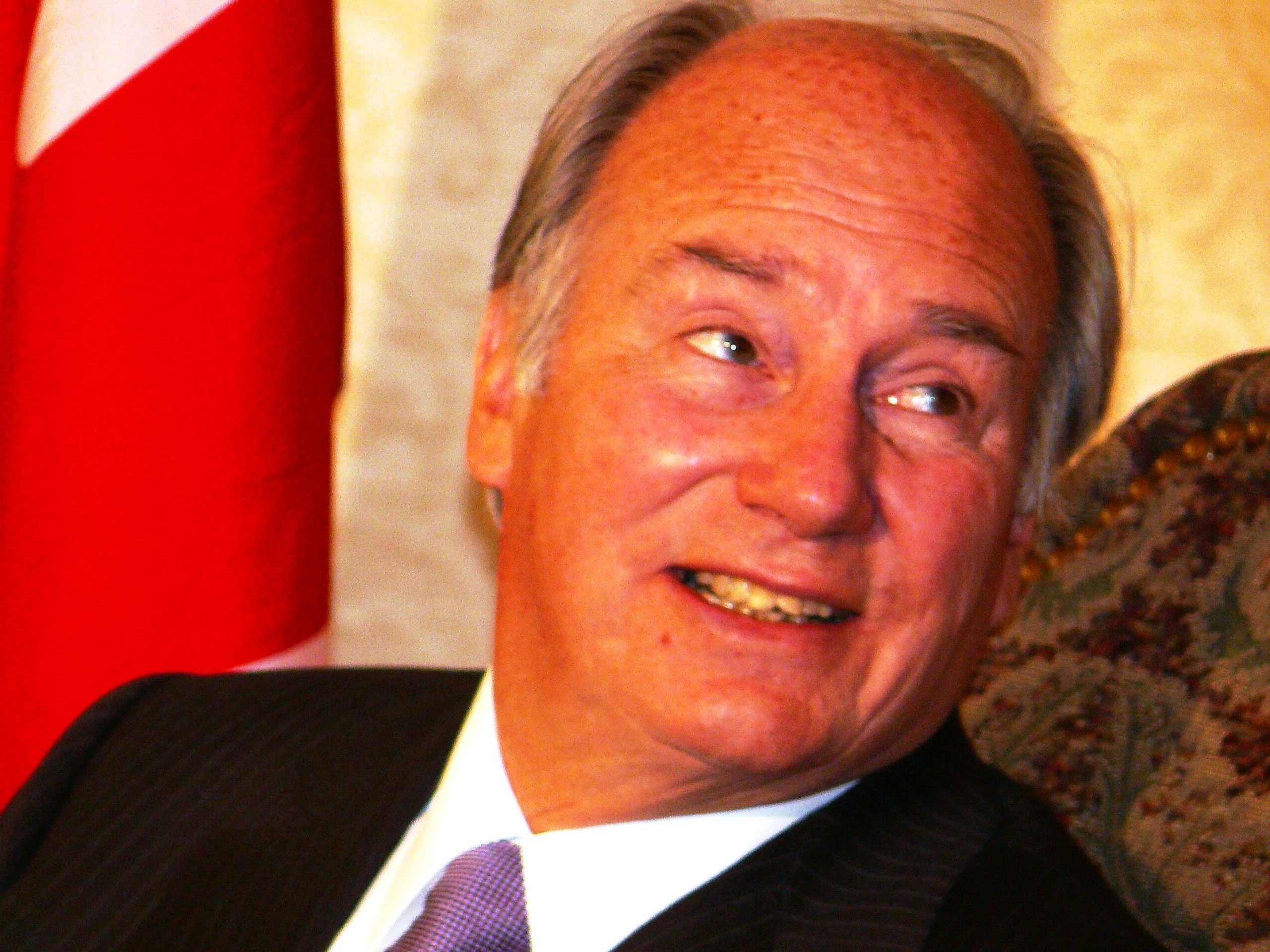 2009 06 09 Edmonton Mou Aga Khan Portait