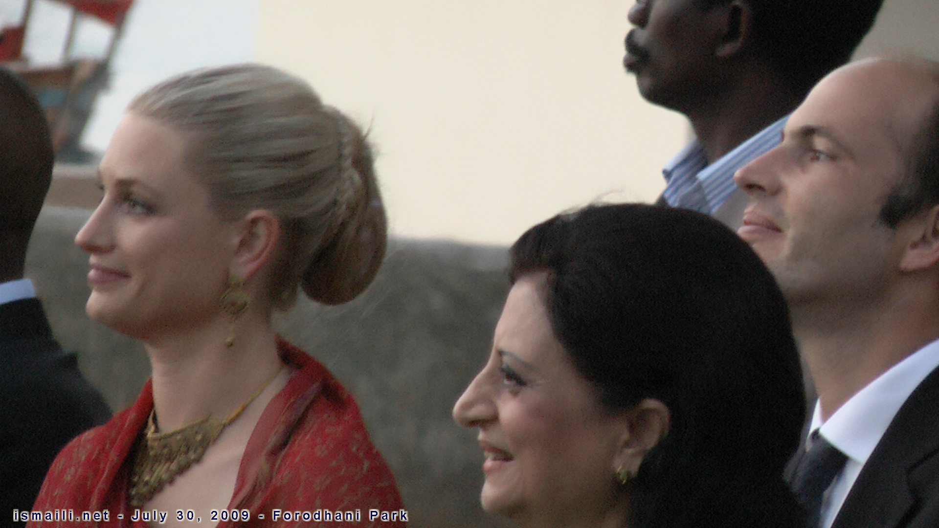 2009 07 30 Zanzibar Forodhani Park Ceremony 0102