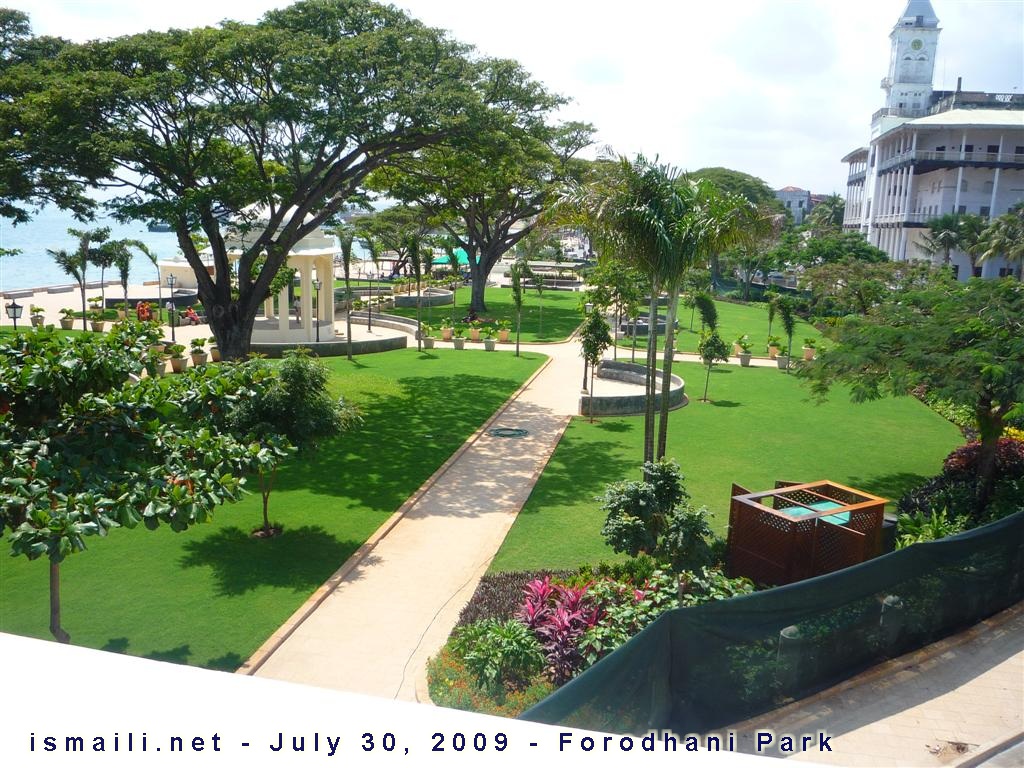 2009 07 30 Zanzibar Forodhani Park P1010064