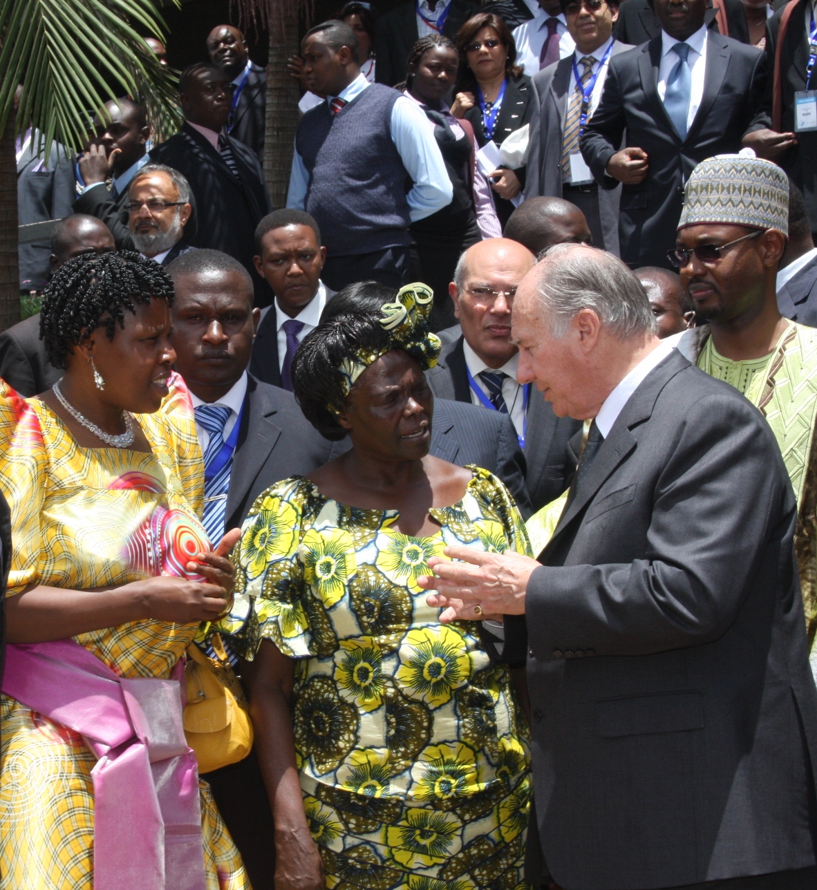 2010 03 18 And 19 Nation 50 Years Media Conference Nairobi Aga Khan With Wangari Maathai And Uganda Princess_9405