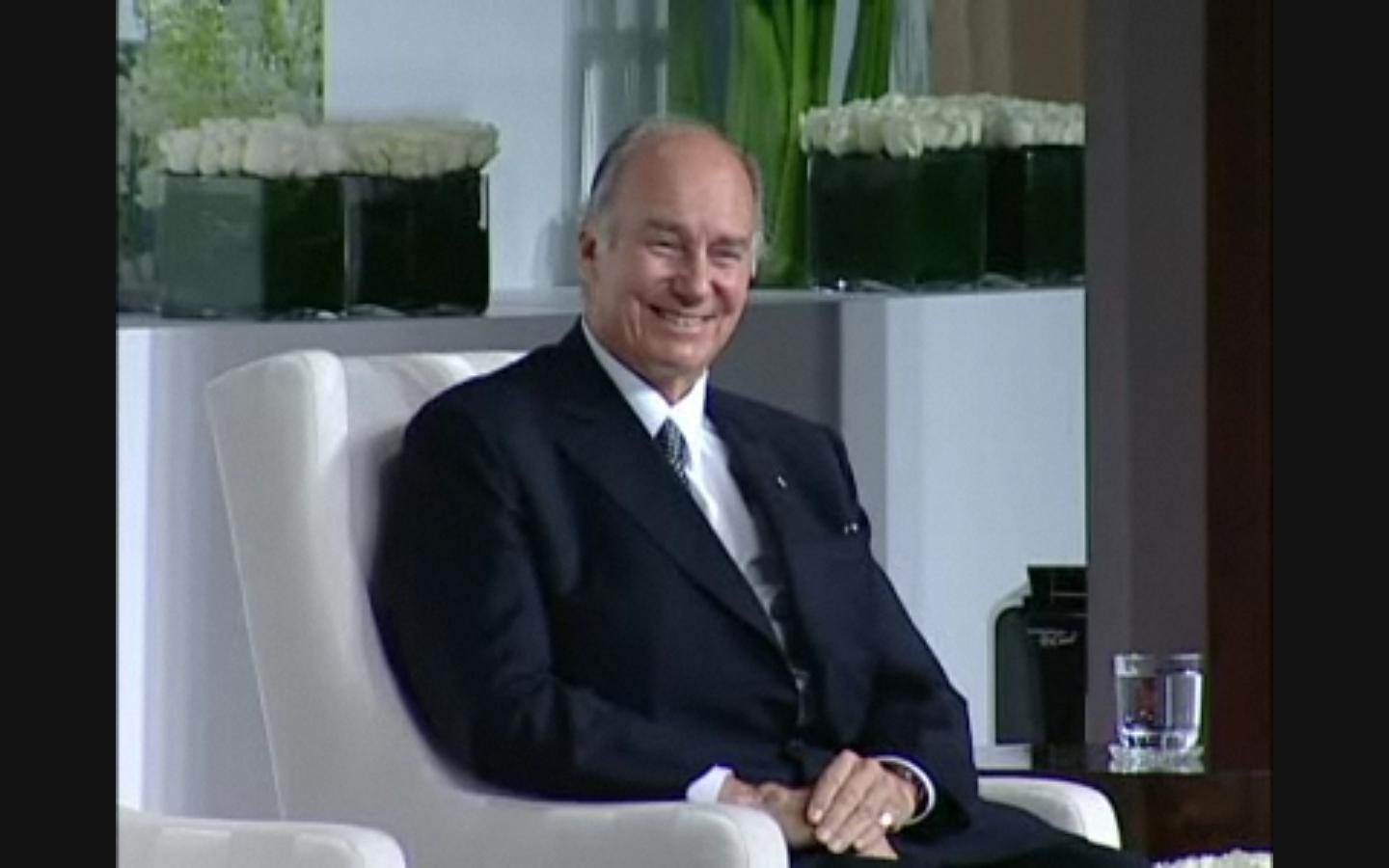 2010 05 28  Toronto   Aga Khan At Foundation Ceremony 07