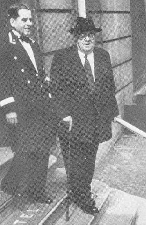 Aga Khan III  102msms