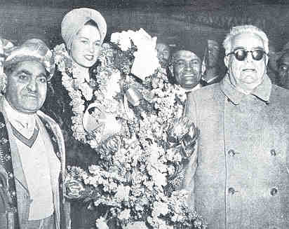 Aga Khan III  253msms