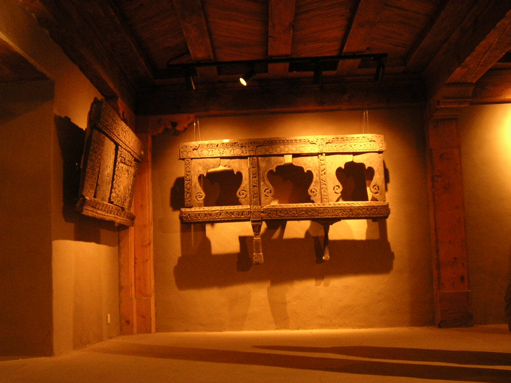 Shigar Antiques Dscn5486