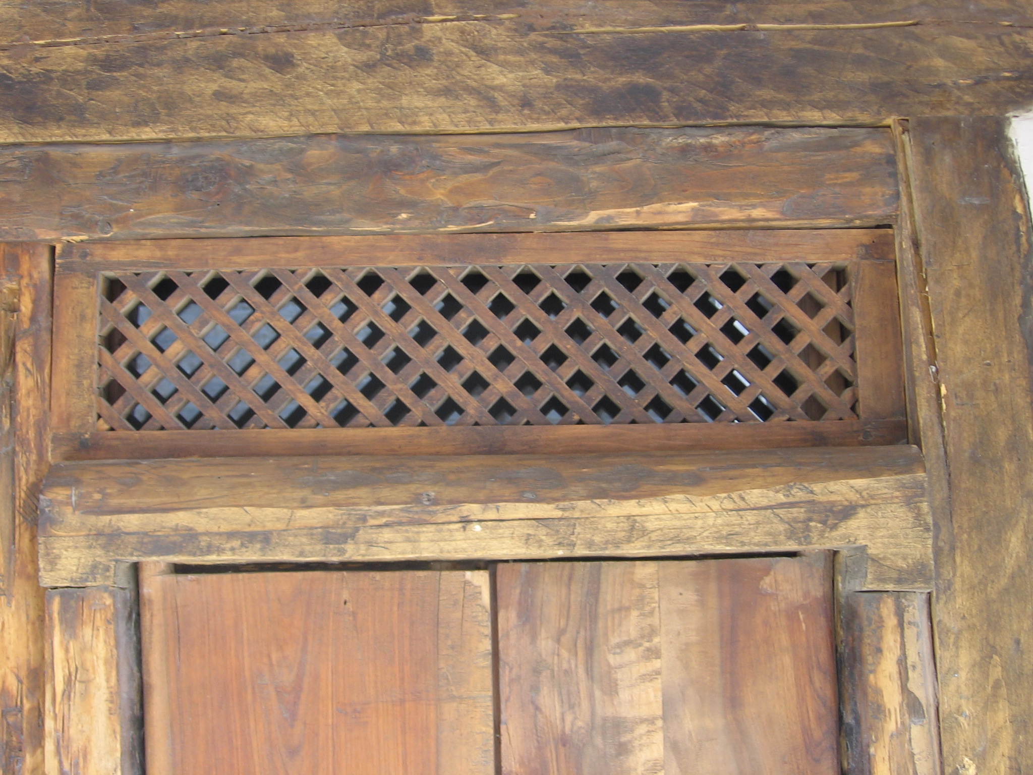 Shigar Antiques Img_0220