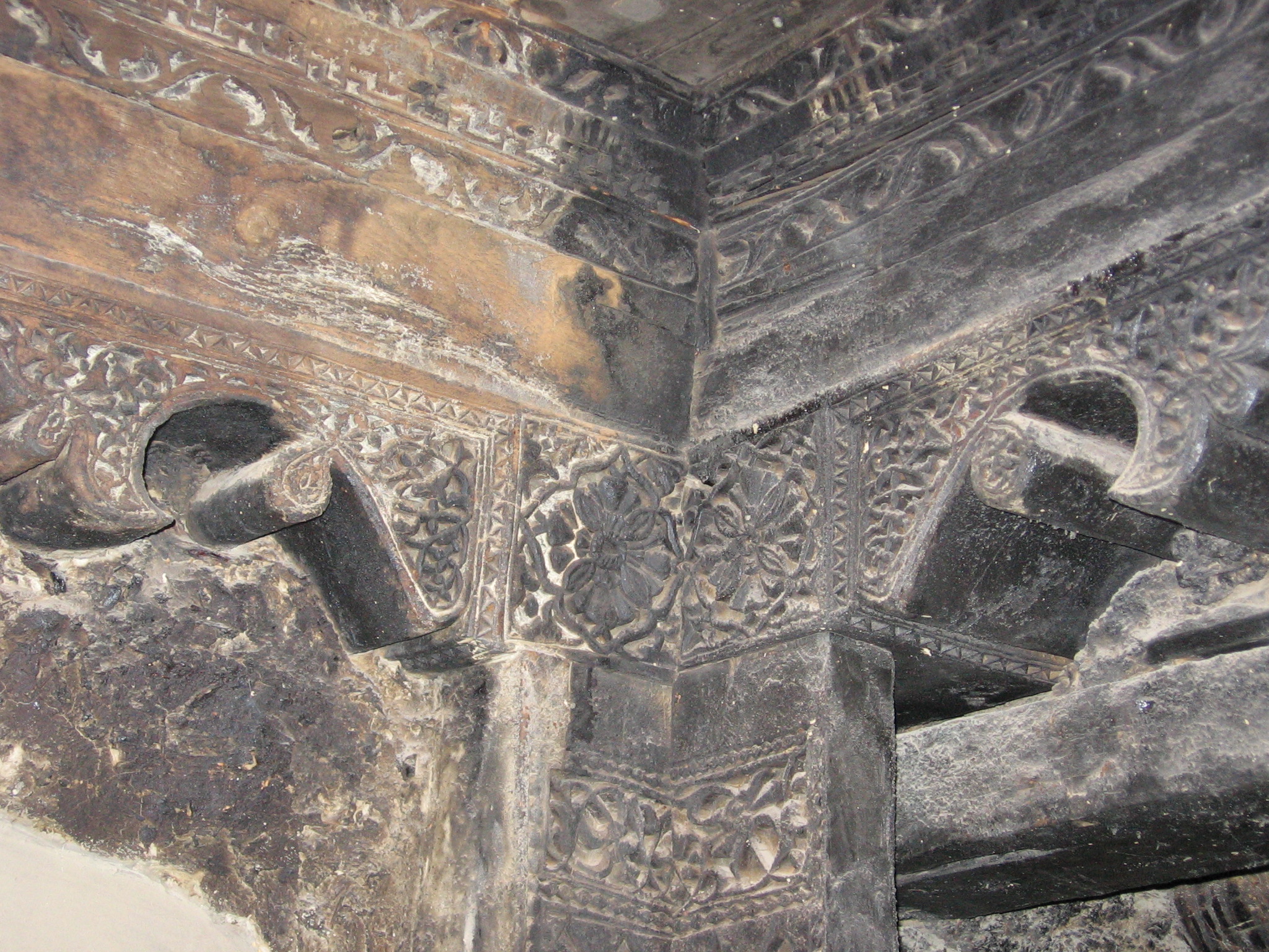 Shigar Antiques Img_0268