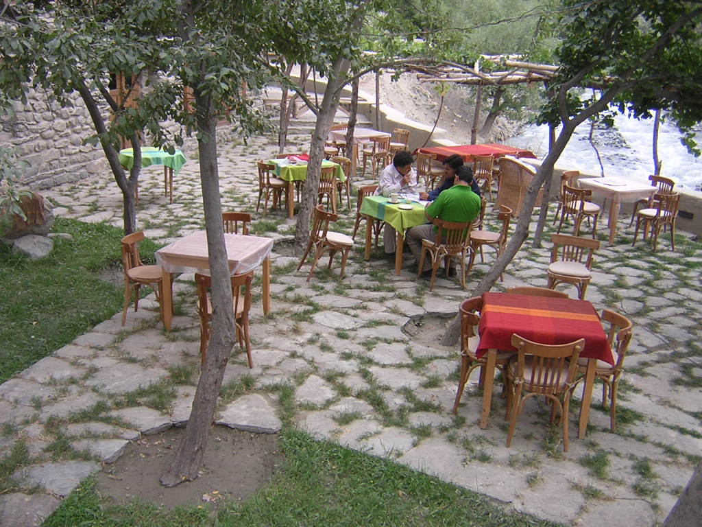 Shigar Exterior Dscn4656