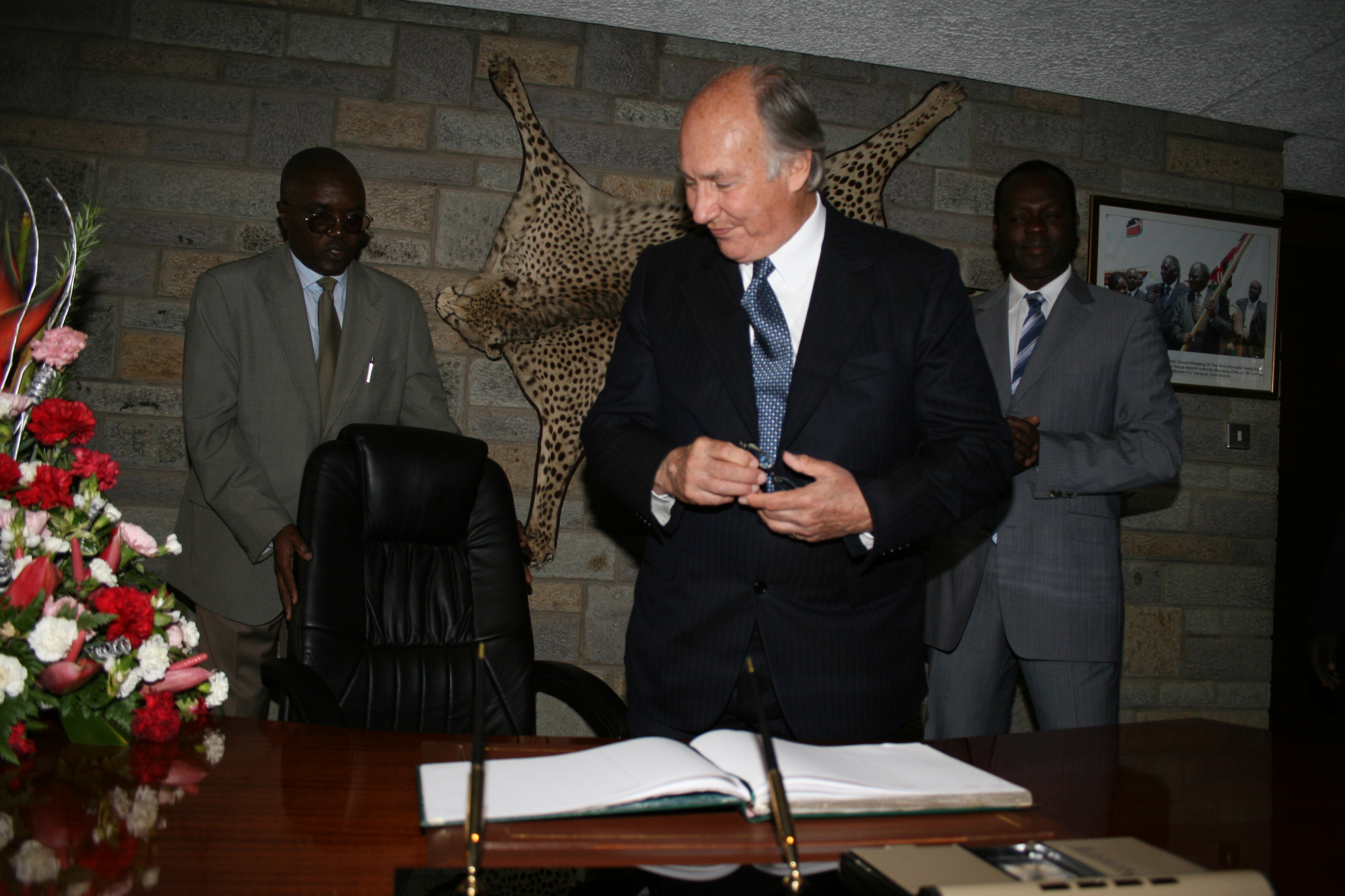 2007 08 12 Nairobi Golden Jubilee8344