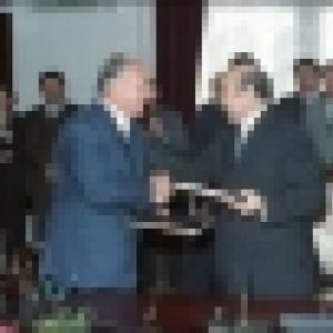 2000 tajikistan000830