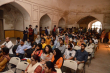 WCLA organises session to study Lahore Fort’s picture wall with experts from Aga Khan Trust for Culture (AKTC)