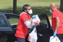 Food drive helps area nonprofits-Ismaili Volunteers Help in food drive